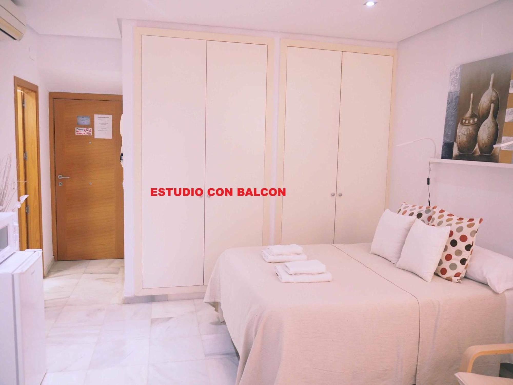 Jimios Alcazar Catedral Apartment เซบีญา ภายนอก รูปภาพ
